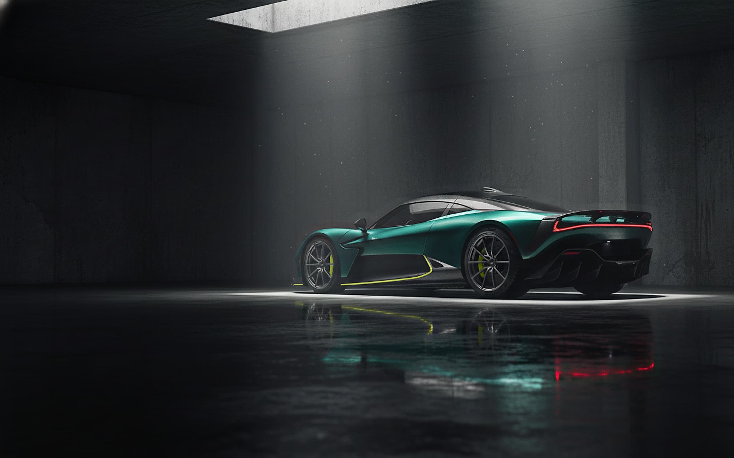 Aston Martin Valhalla — Mid-engine PHEV hypercar hero photograph