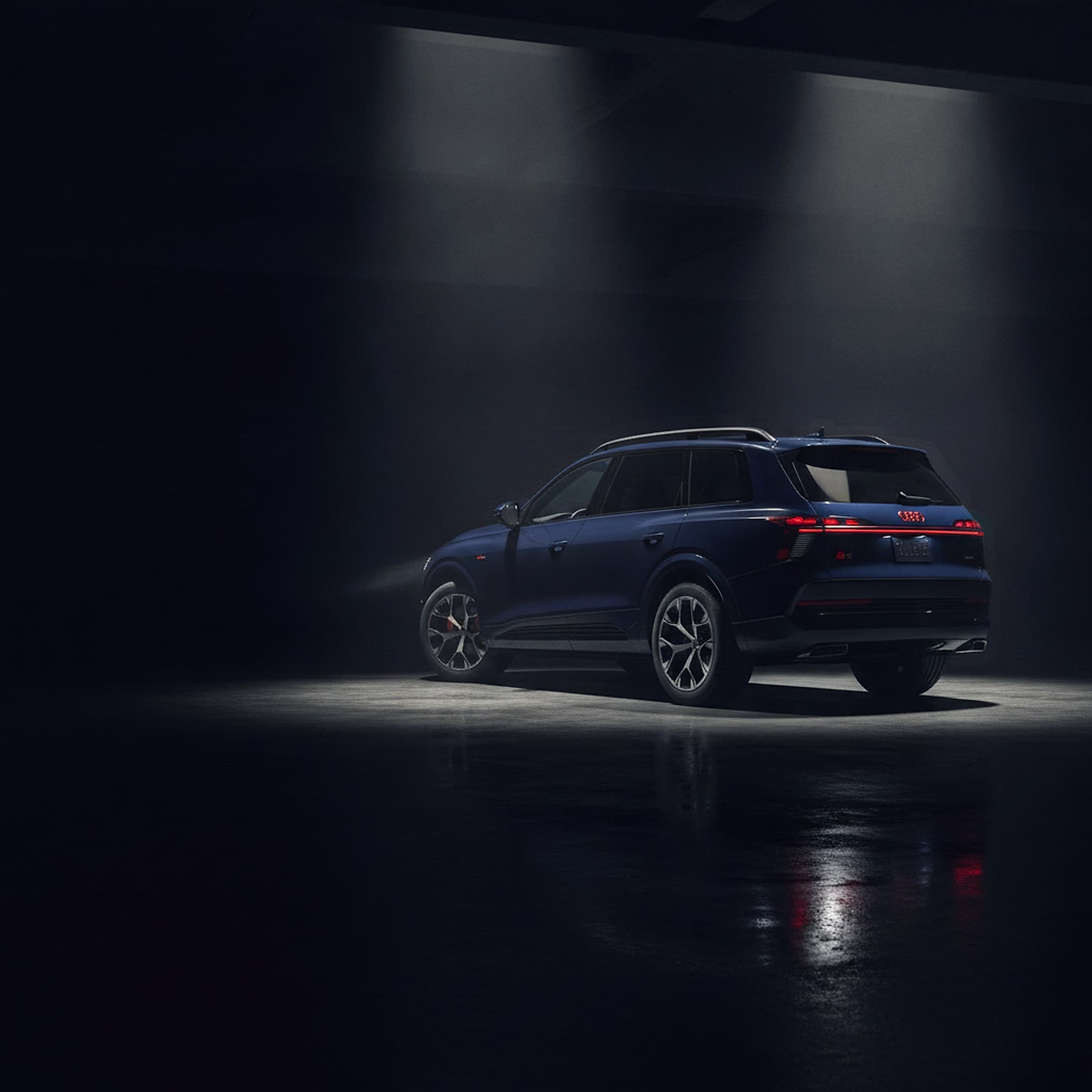 Audi Q9 & SQ9 world premiere: Audi's first full-size three-row SUV lands with a 591 hp V8 halo