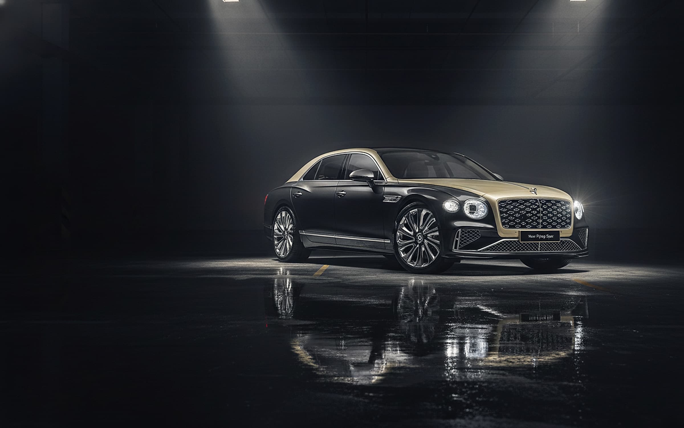 Bentley Flying Spur — Front-engine luxury sedan hero photograph