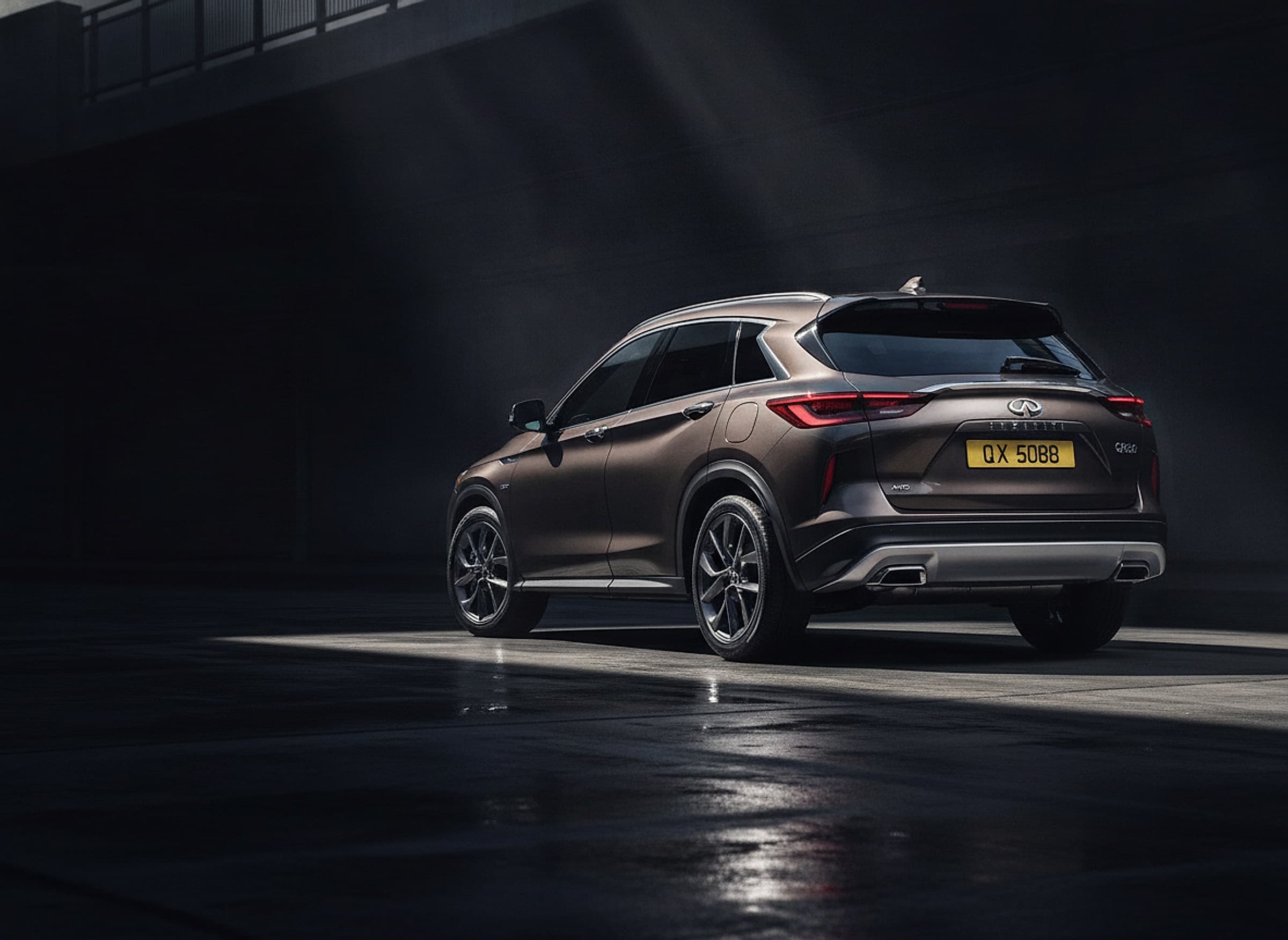 Infiniti QX50 — Compact luxury SUV hero photograph