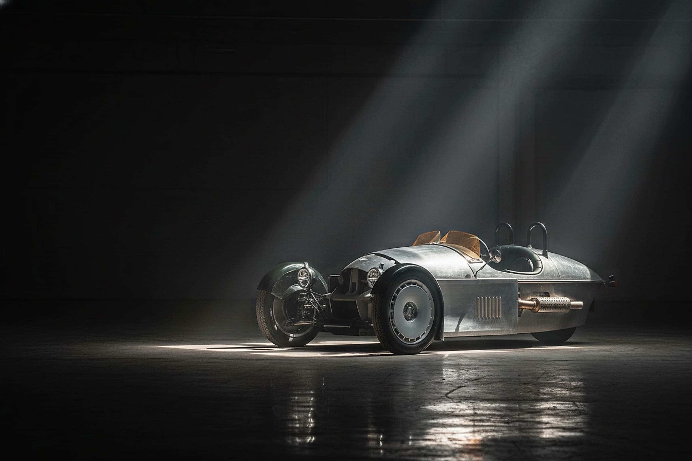 Morgan Super 3 — Three-wheeler hero photograph