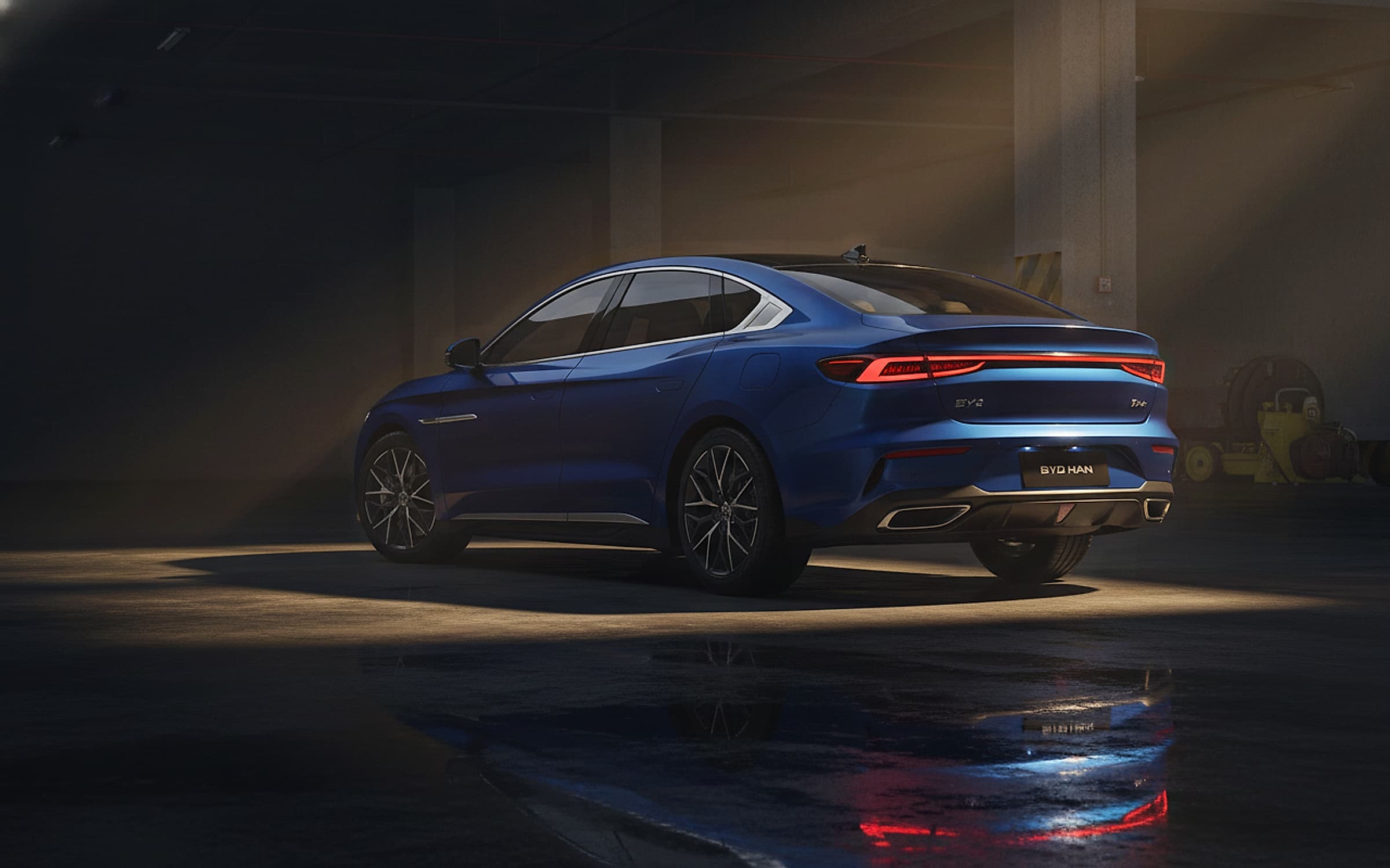 BYD Han L — Performance electric / PHEV sedan hero photograph