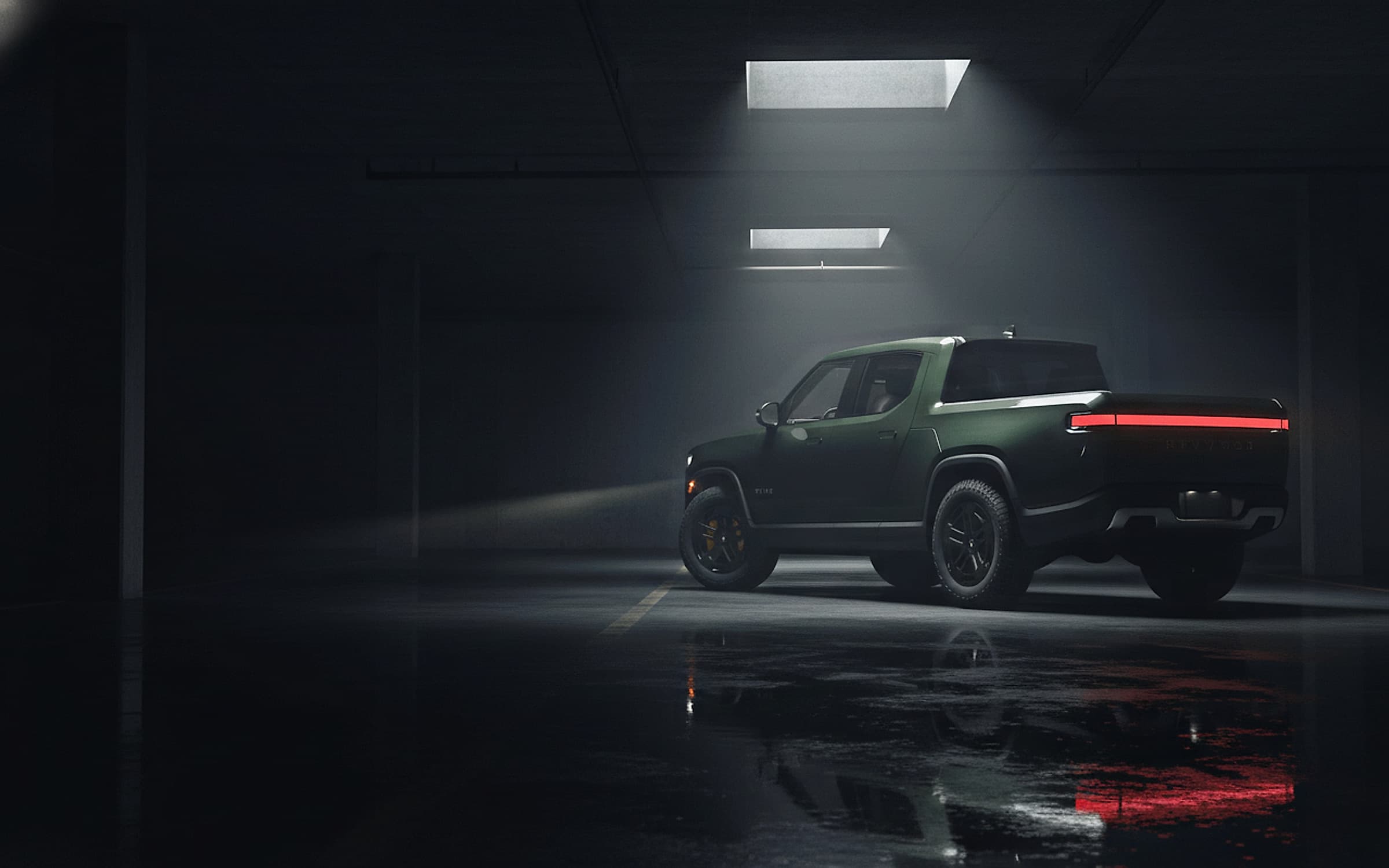 Rivian R1T — Electric adventure pickup hero photograph