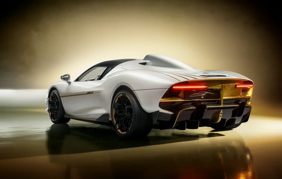 Touring Superleggera — current lineup hero photograph