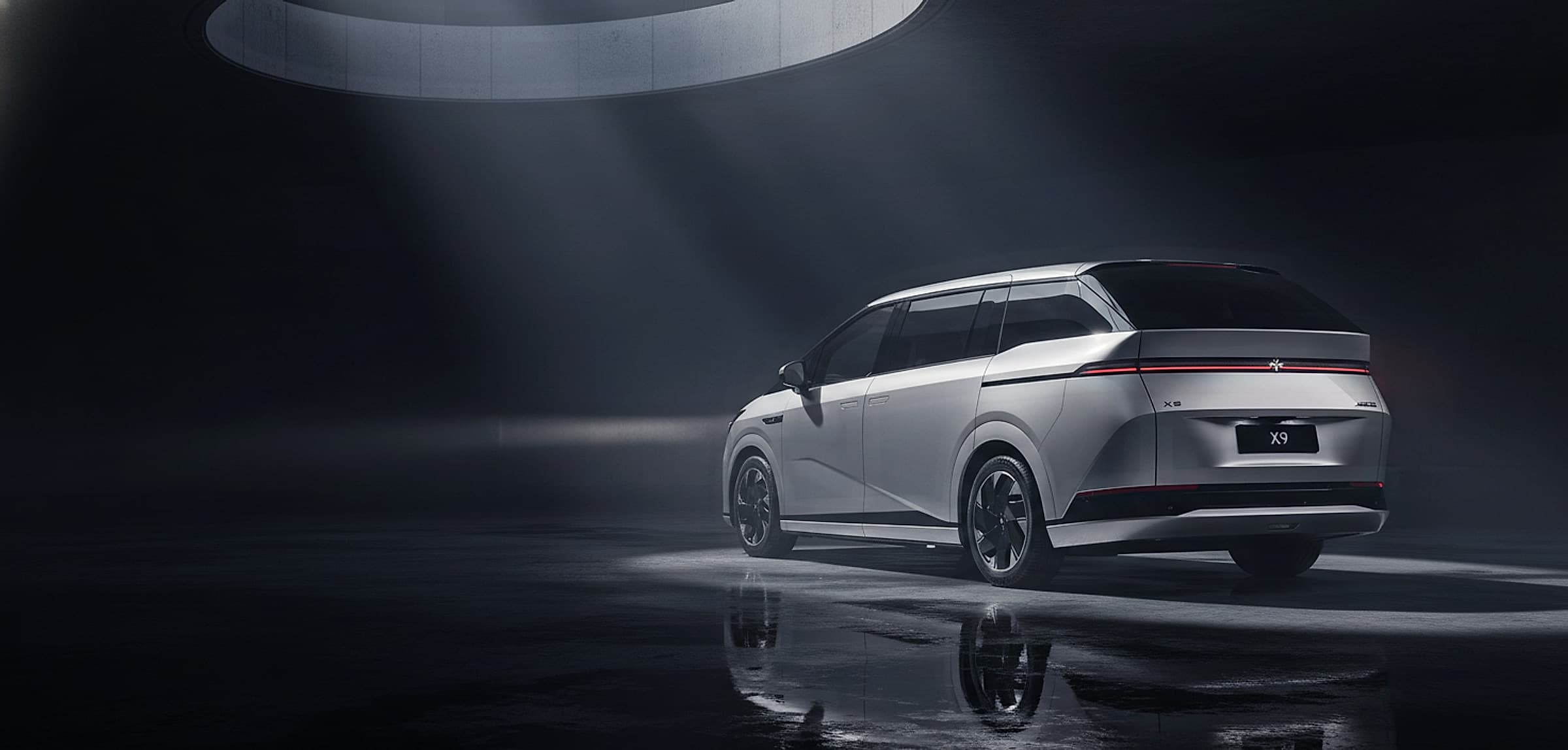 XPeng X9 — Luxury electric MPV hero photograph
